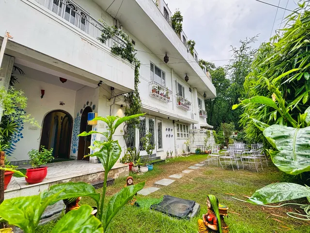 Wake N Flow Boutique Stay by JSH