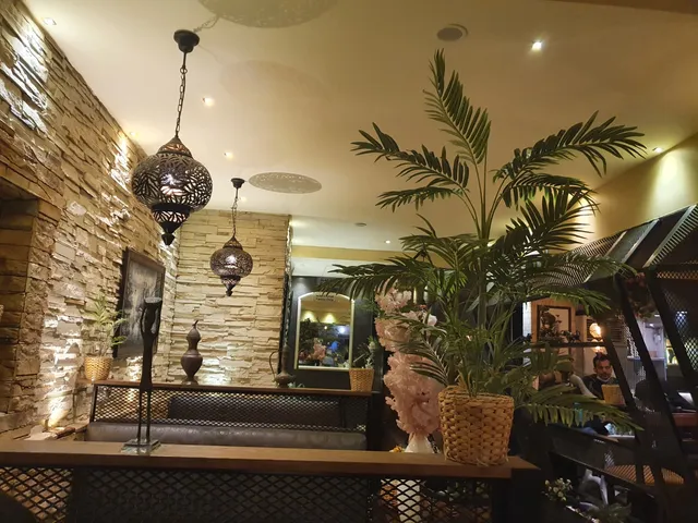 Five Spoons Restaurant