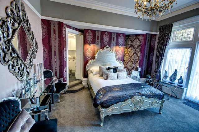 Grovefield Manor Hotel