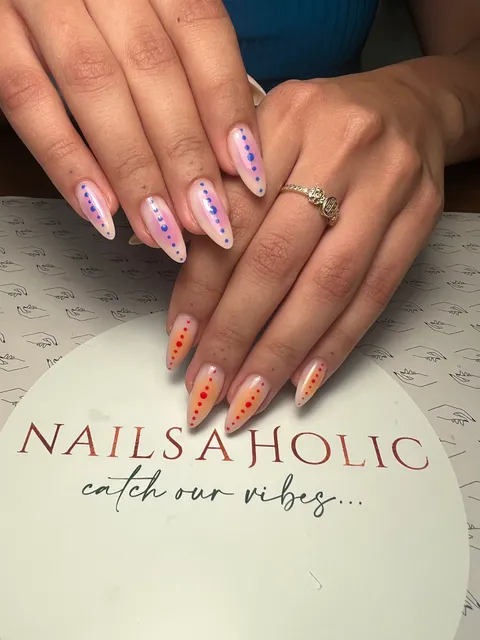 Nailsaholic. Hair.Nails.Lashes