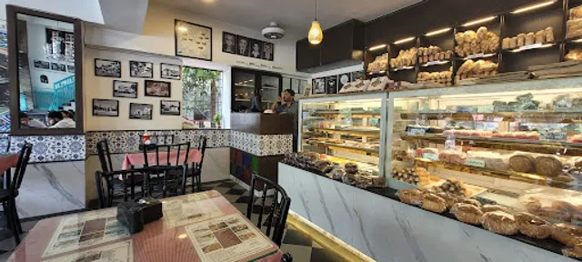 Irani Cafe