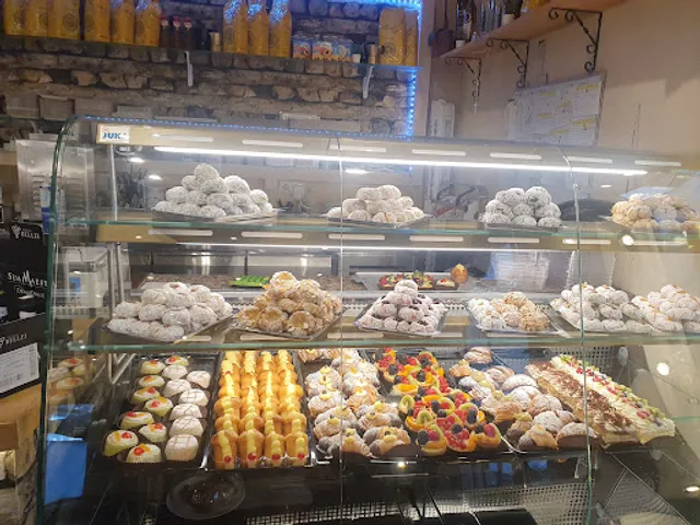 Oscar Italienische Konditorei & Feinkost (Pasticceria italiana)