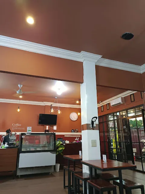 Resto & Cafe Four Falas