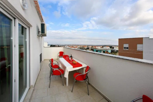 Apartment Village Nin