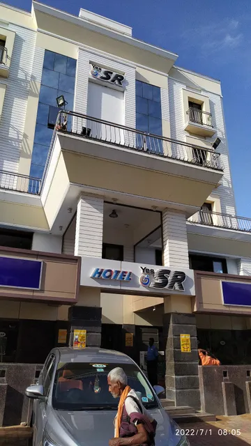 HOTEL SR