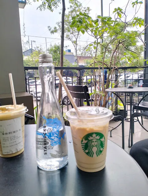 STARBUCKS • PVJ Mall