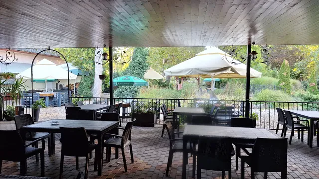 Nyári Chef Étterem és Rendezvényház Kft