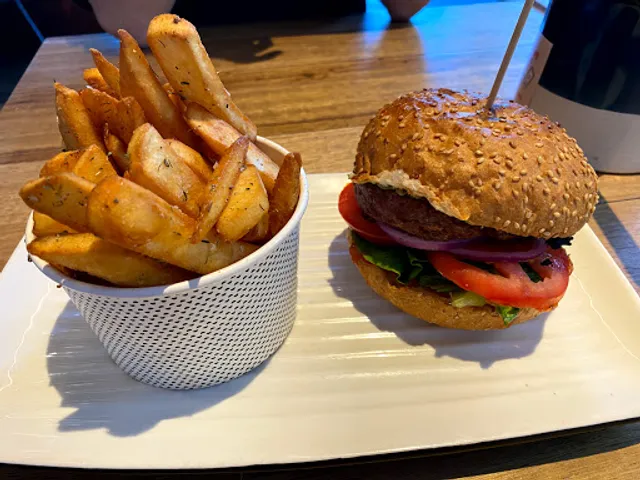 Grill'd Burgers - Eastland