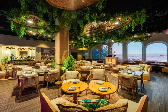 Palm Tree Club Orlando