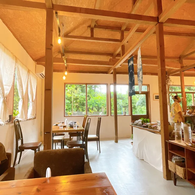 BLOOM HOUSE(ブルームハウス)