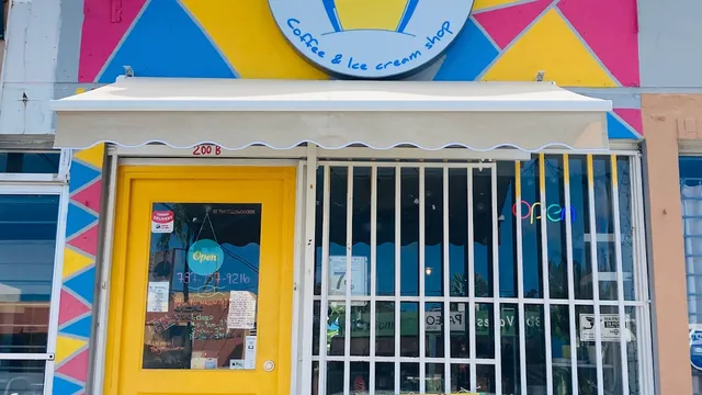 The Yellow Door, Coffee & Ice Cream Shop