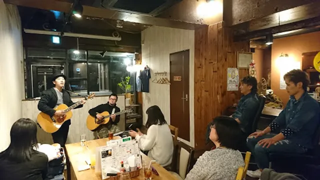 カフェ・エンジョイ