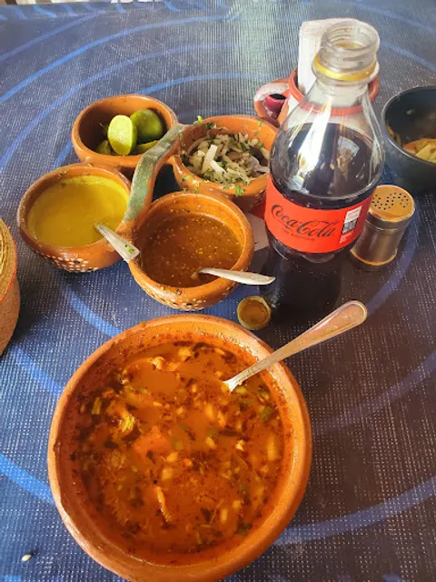Barbacoa Y Menudo Del Poniente