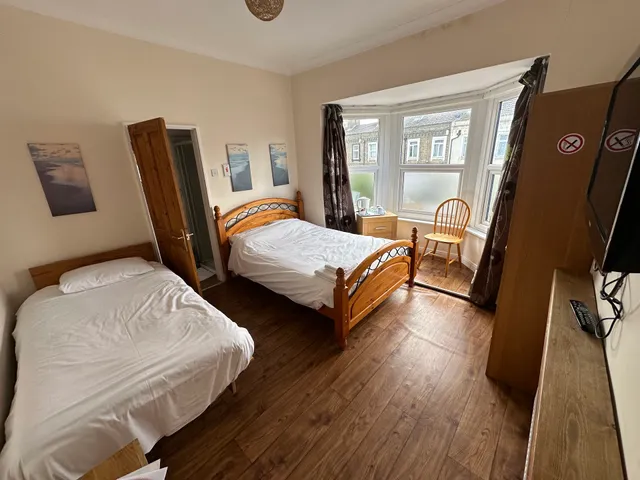 Clarks Guest House Peterborough