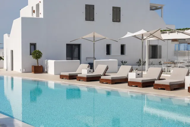 18 Grapes Hotel Naxos