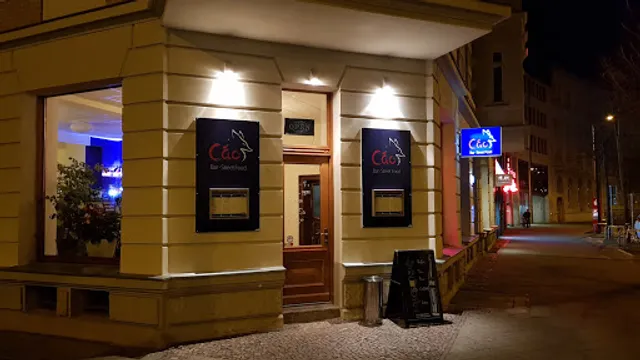 Cáo Bar & Restaurant