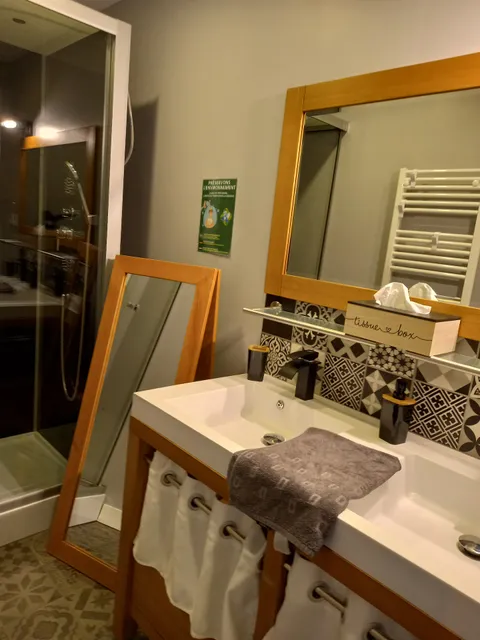 Gîtes et chambres d’hôtes « l’entre deux vignes »