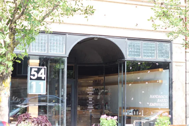 5411 Empanadas | Southport