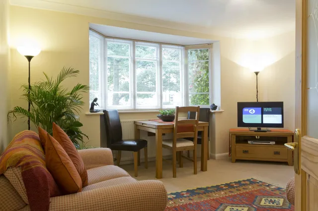 Poplar House Serviced Apartments