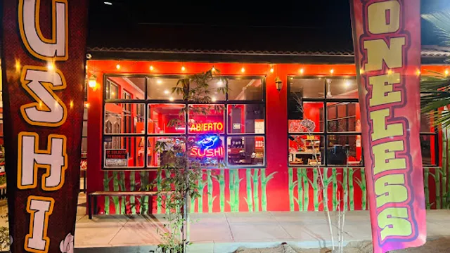 Kazoku Sushi y teriyaki