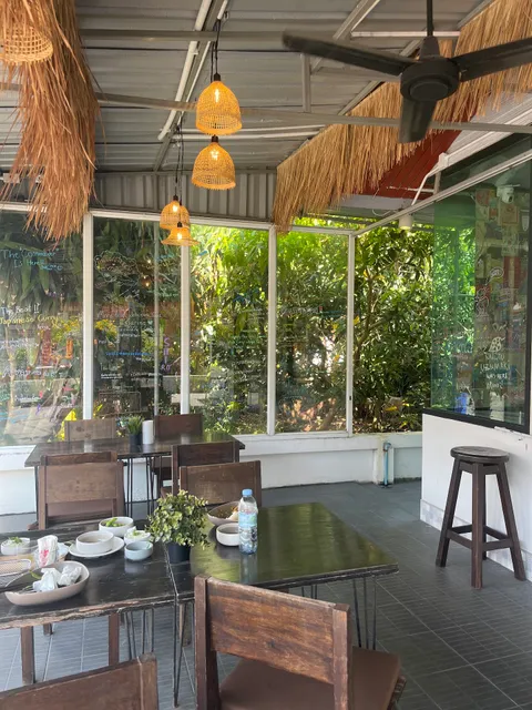 Shiro Chalong Restaurant