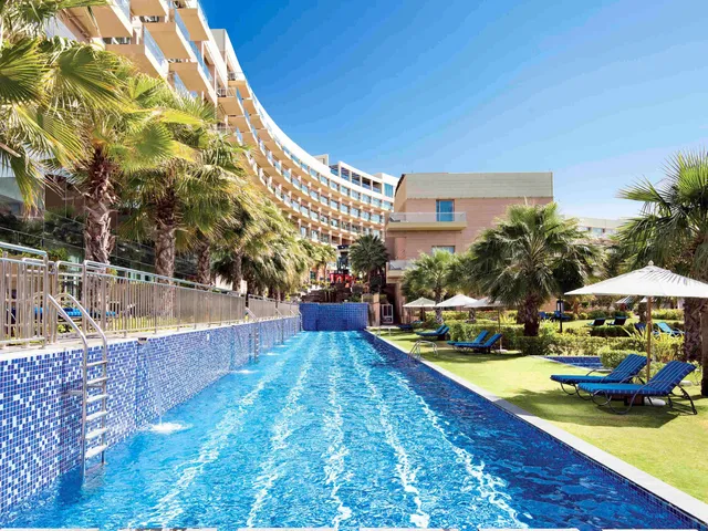 Rixos The Palm Hotel & Suites