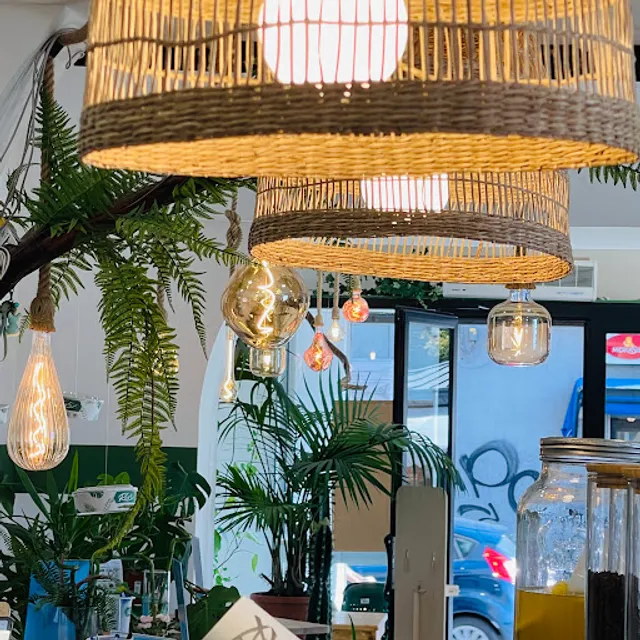 Rios Livorno (Poké | Sushi | Bubble Tea)