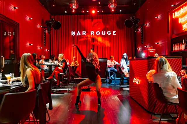Bar Rouge