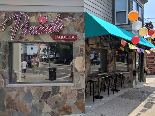 Picante Taqueria