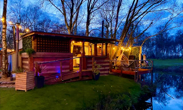 Four Seasons Glamping