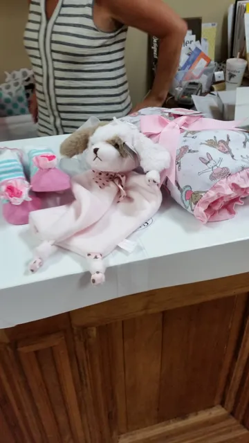 Signatures Gift & Interiors