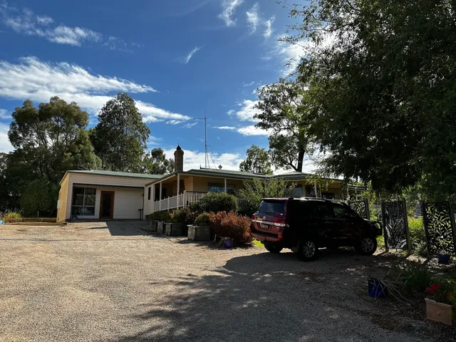 Nicholson BnB & Arts Centre