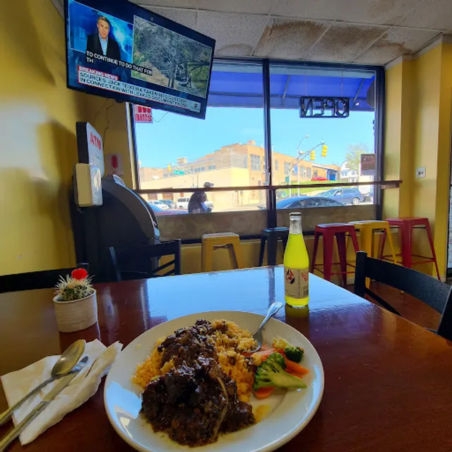 Empanadas Monumental