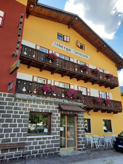 Garni Bernard - Pozza di Fassa