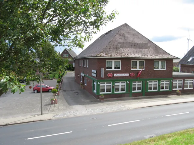 Hotel & Restaurant Deutsches Haus Francop- Altes Land