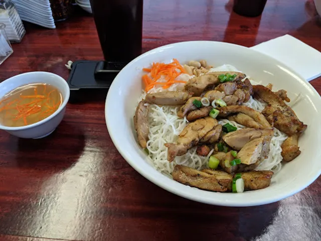 Pho Zen Vietnamese Noodle House