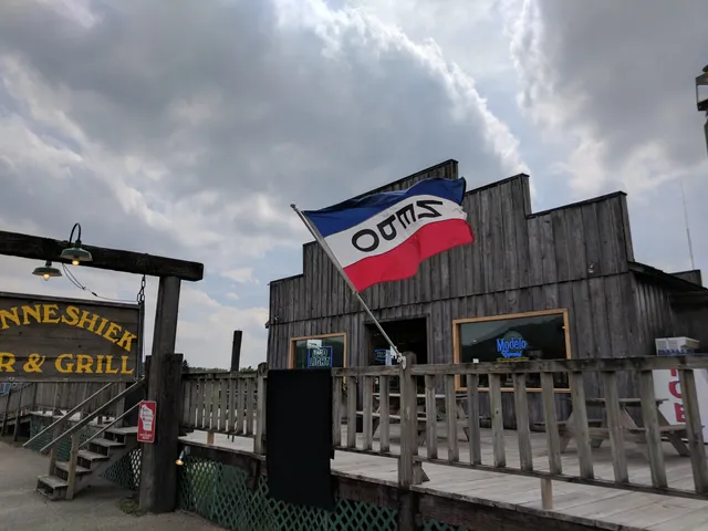 Winneshiek Bar & Grill