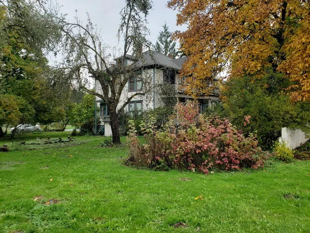 Tolt Historical Society Museum