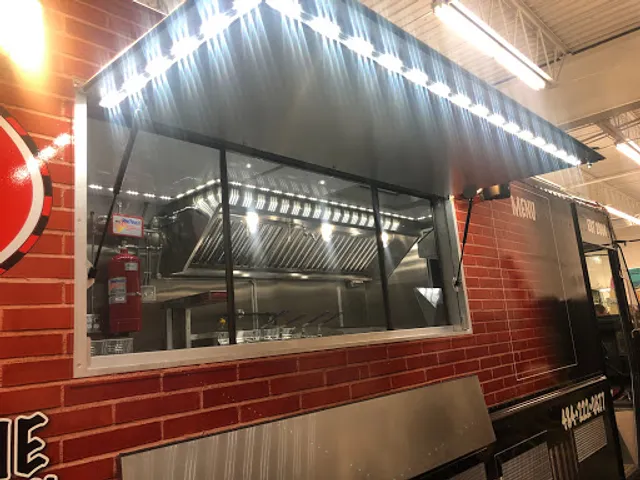 Buddy's Burgers, Breasts & Fries