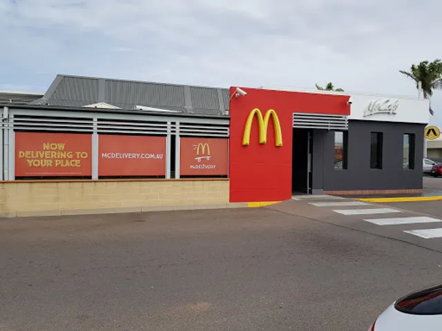 McDonald's Townsville Lakes