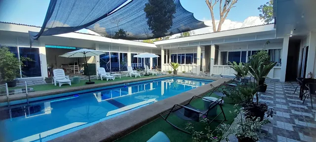 Mango Tree Apartel & Resort