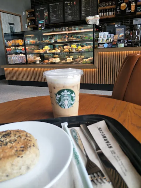 Starbucks Att U Park Suvarnabhumi