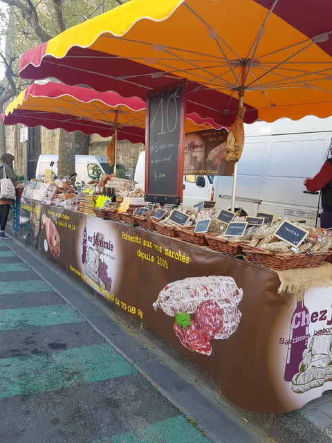 Marché De Clermont l"Herault