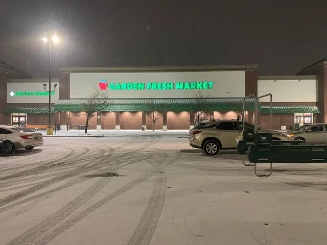 Plaza At Buffalo Grove