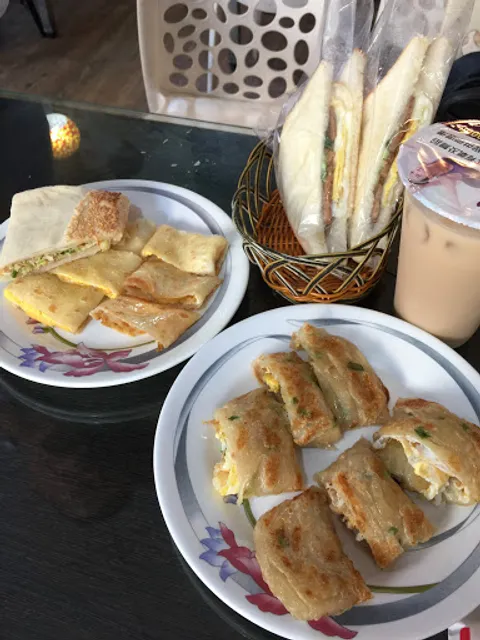 Sunegg (Breakfast & Lunch)