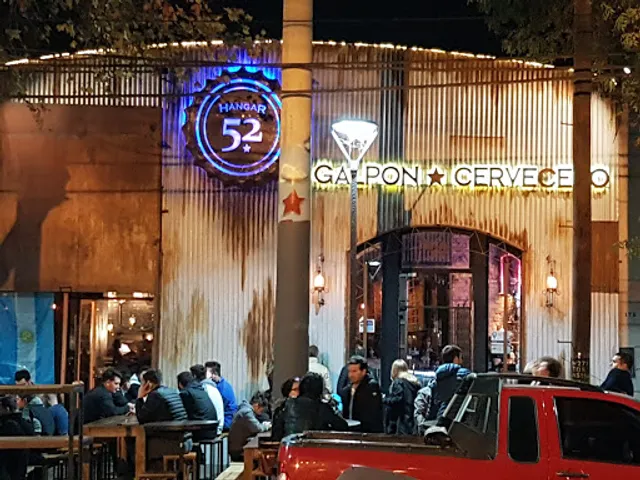 HANGAR 52 - Galpón Cervecero