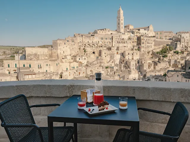 Crialoss, Panoramic Cave, Cafè Bistrot