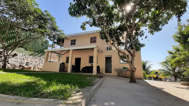 Casa de campo las brisas