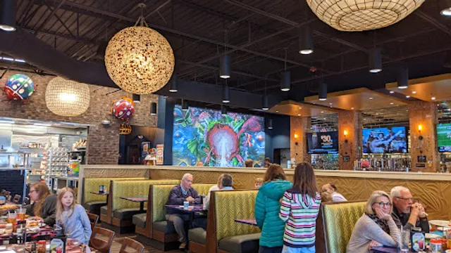 Mellow Mushroom Marietta - Johnson Ferry