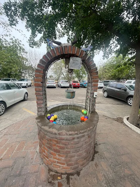 El Gallito Restaurante Suc. Central Millenium